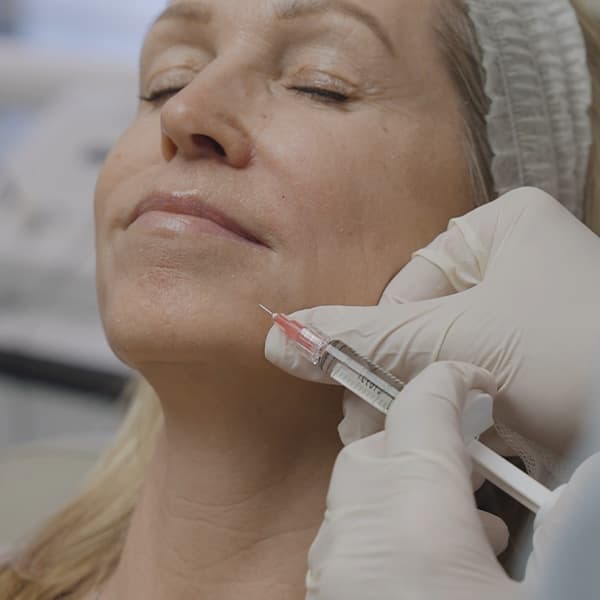 injection-chin-needle-close-up