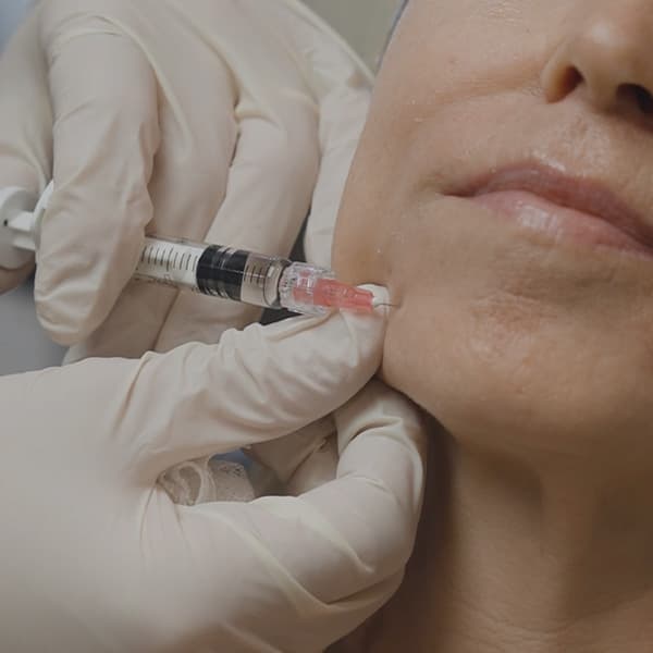 injection-chin-needle-close-up