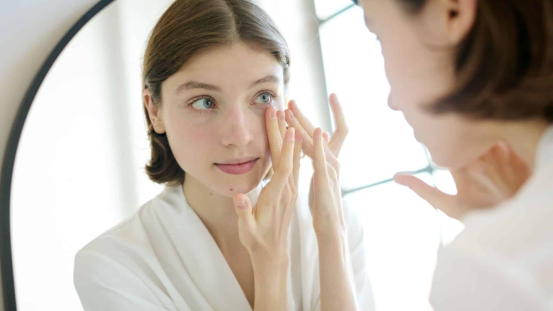 eye-bags-banner