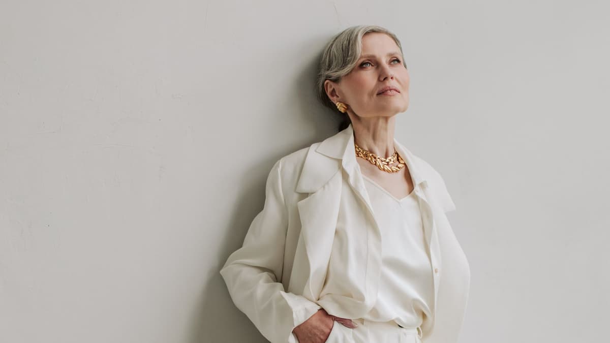 sagging-jawline-banner