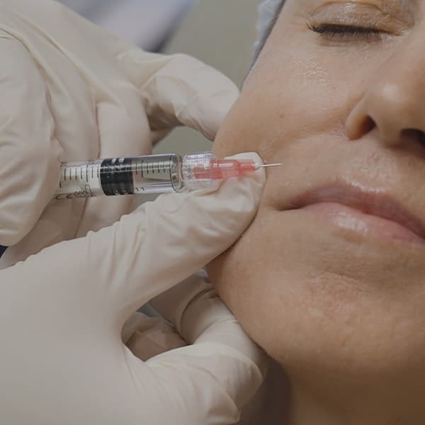 injection-lip-needle-close-up