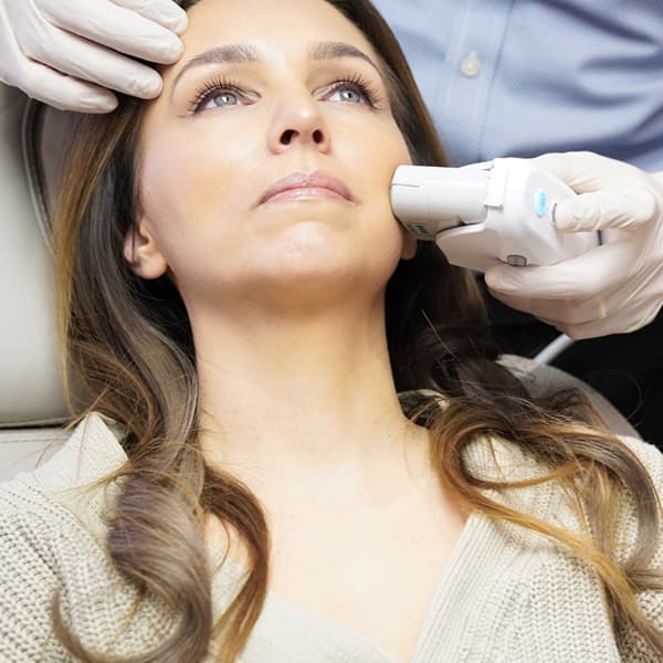 ultherapy-lady-london-skin