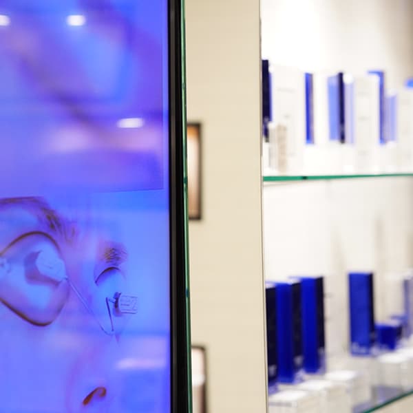 clinic-interior-reflection